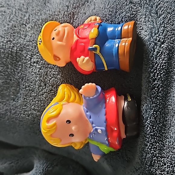 Little People fire engine - Picture 7 of 8